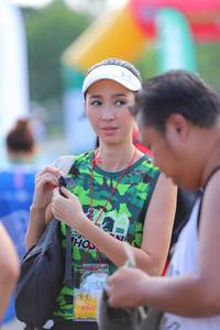 BIB: 
                            <button type="button" onclick="openModal(3656949)" class="btn btn-primary btn-sm float-right btn-popup" data-toggle="modal" data-target=".modal-high-quality">
                        <i class="fas fa-shopping-cart"></i> Add to Cart
                    </button>
                                            <button type="button" onclick="isThisMe(3656949, true)" class="btn btn-success btn-sm float-right btn-popup btn-isme hidden" data-toggle="tooltip" data-placement="bottom" title="นี่คือรูปของคุณใช่ไหม คลิกที่นี่เพื่อเอาเข้าอัลบั้ม">
                        <i class="fas fa-plus"></i> Add to album
                    </button>
                    <button type="button" onclick="isThisMe(3656949, false)" class="btn btn-warning btn-sm float-right btn-popup btn-isnotme hidden">
                        <i class="fas fa-ban"></i> Remove from album
                    </button>